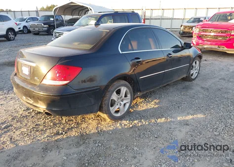 2005 Acura Rl 3.5 z USA, uszkodzony, nr VIN JH4KB165X5C001138